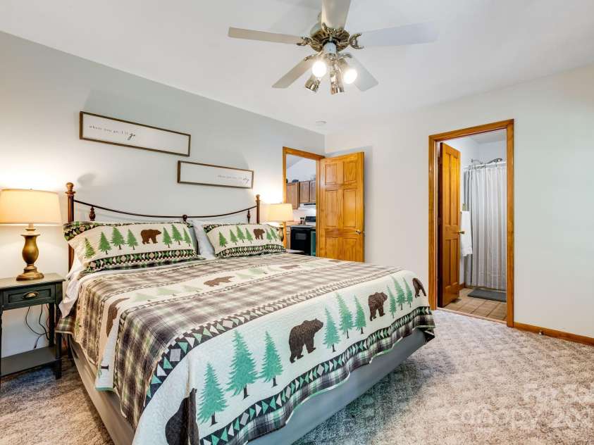 2763 Crabtree Road, Spruce Pine, NC 28777.  MLS# CAR4264759, YatesRealty ID 18367. 