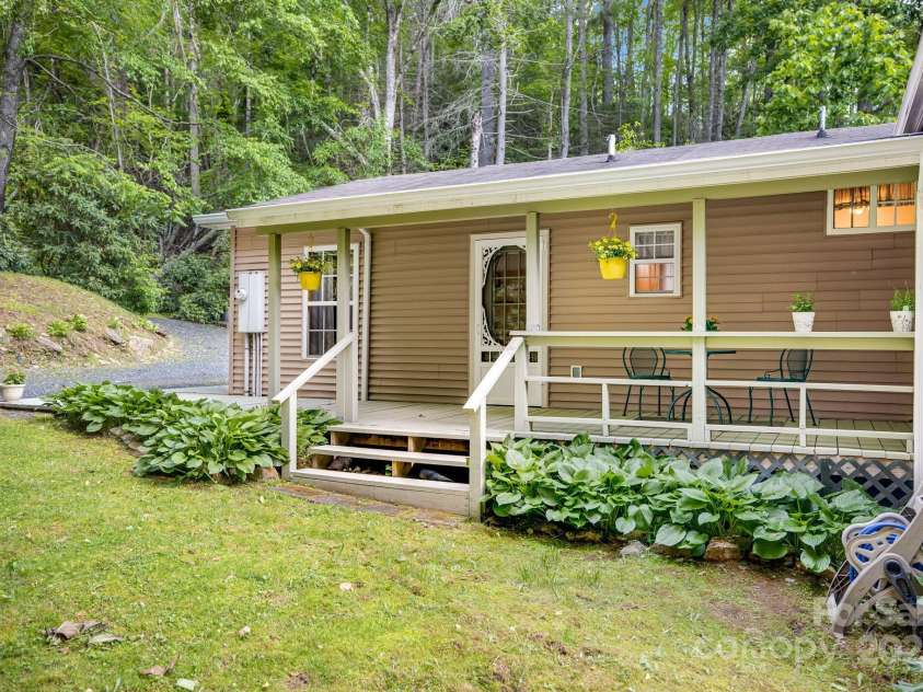 2763 Crabtree Road, Spruce Pine, NC 28777.  MLS# CAR4264759, YatesRealty ID 18367. Side porch