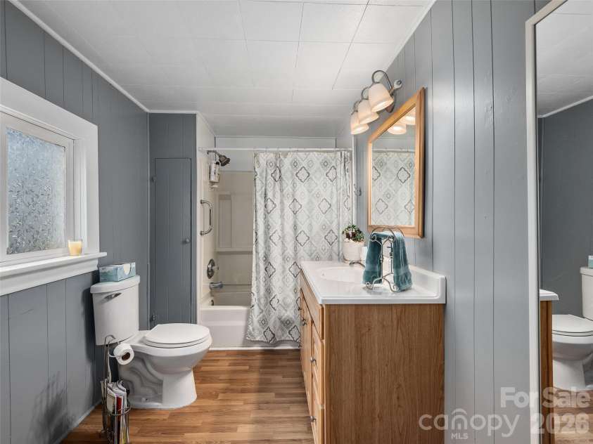 608 Evans Road, Canton, NC 28716.  MLS# CAR4357794, YatesRealty ID 18367. 