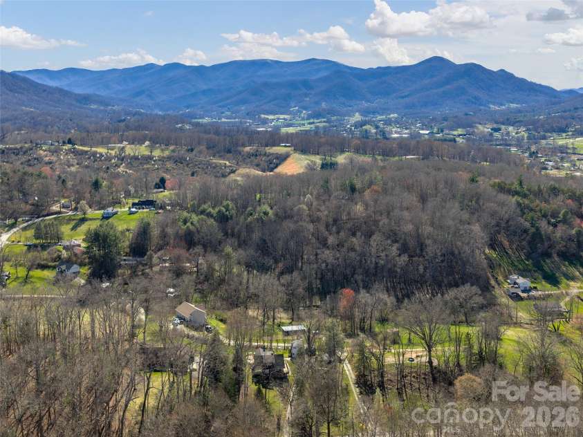608 Evans Road, Canton, NC 28716.  MLS# CAR4357794, YatesRealty ID 18367. 