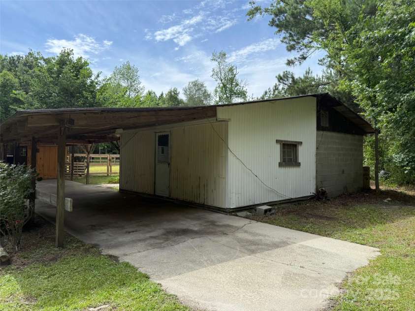 2931 Calhoun Road, Clio, SC 29525.  MLS# CAR4269224, YatesRealty ID 18368. 