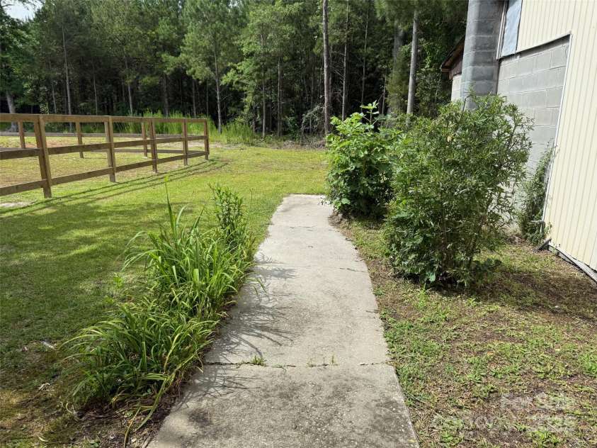 2931 Calhoun Road, Clio, SC 29525.  MLS# CAR4269224, YatesRealty ID 18368. 