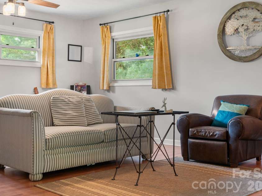 36 Acton Woods Road, Candler, NC 28715.  MLS# CAR4373953, YatesRealty ID 18368. 
