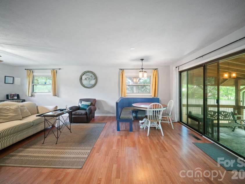 36 Acton Woods Road, Candler, NC 28715.  MLS# CAR4373953, YatesRealty ID 18368. 