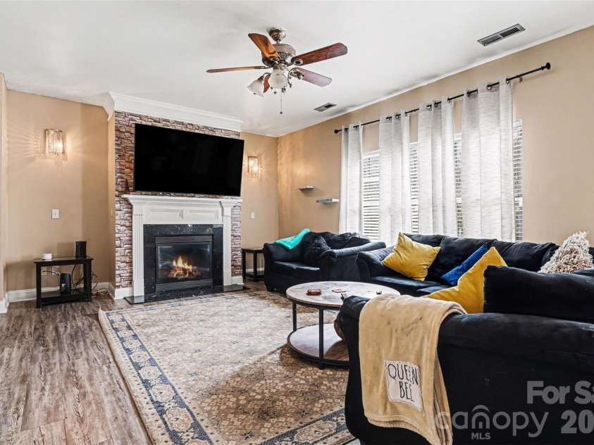 4005 Magna Lane, Indian Trail, NC 28079.  MLS# CAR4344092, YatesRealty ID 18369. 