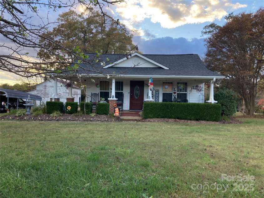 1075 Bostian Road, China Grove, NC 28023.  MLS# CAR4318250, YatesRealty ID 1837. 