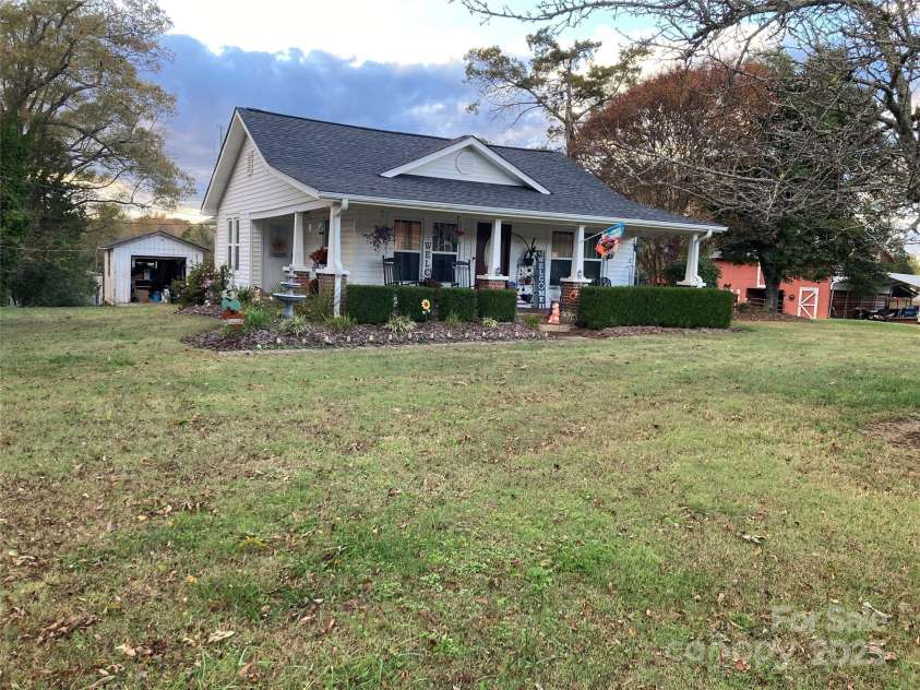 1075 Bostian Road, China Grove, NC 28023.  MLS# CAR4318250, YatesRealty ID 1837. 