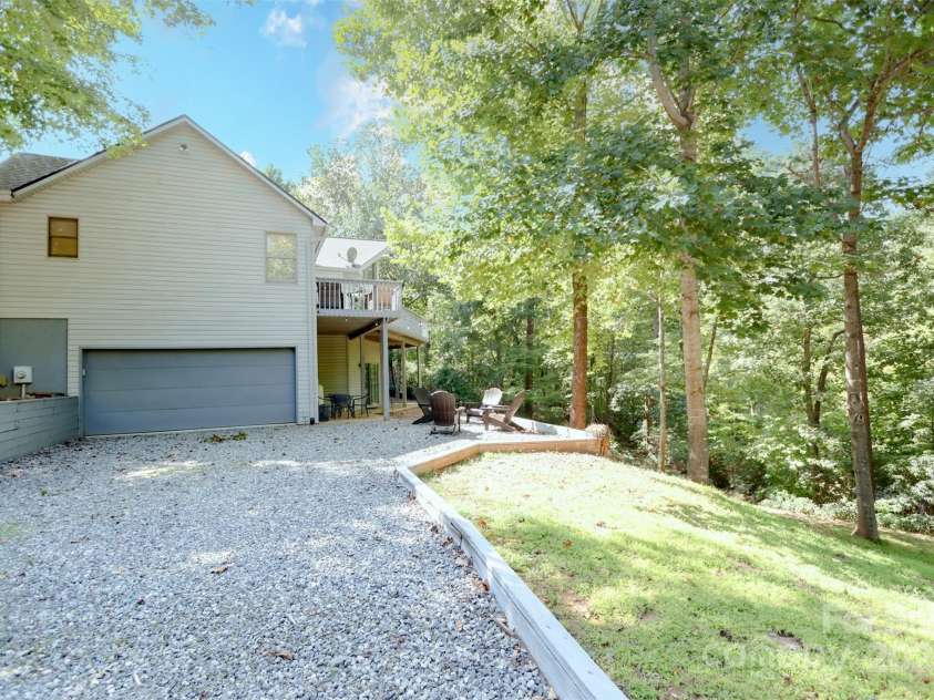 110 Lakewood Drive, Lake Lure, NC 28746.  MLS# CAR4302766, YatesRealty ID 1837. 