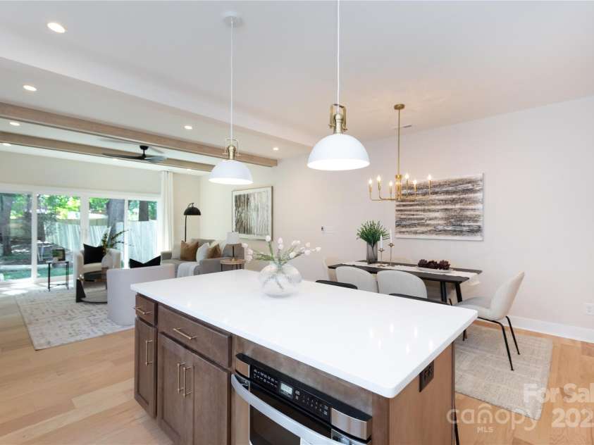 1728 Dallas Avenue, Charlotte, NC 28205.  MLS# CAR4267461, YatesRealty ID 18370. 
