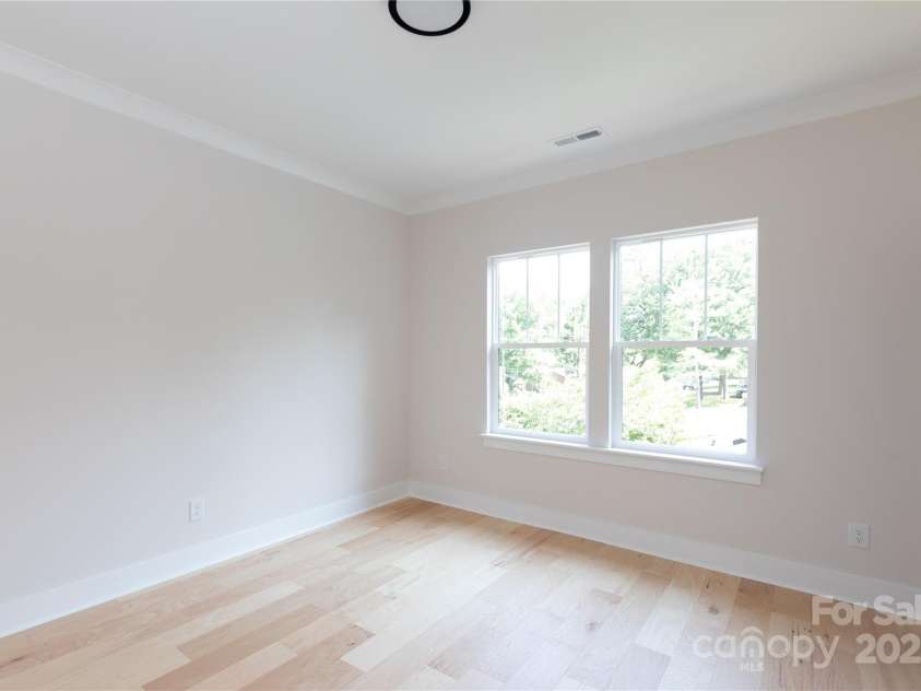 1728 Dallas Avenue, Charlotte, NC 28205.  MLS# CAR4267461, YatesRealty ID 18370. 