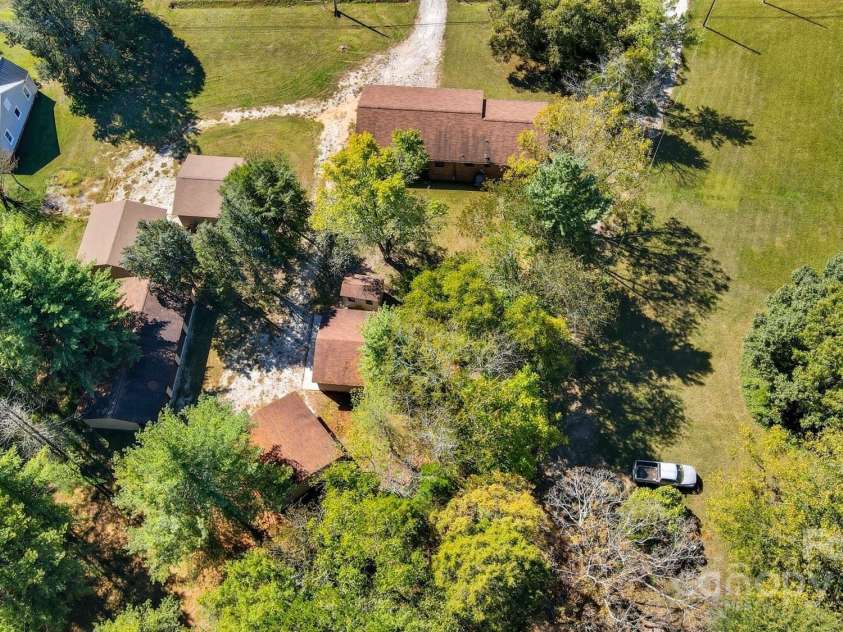 3230 Innes Street, Salisbury, NC 28144.  MLS# CAR4313094, YatesRealty ID 18370. 