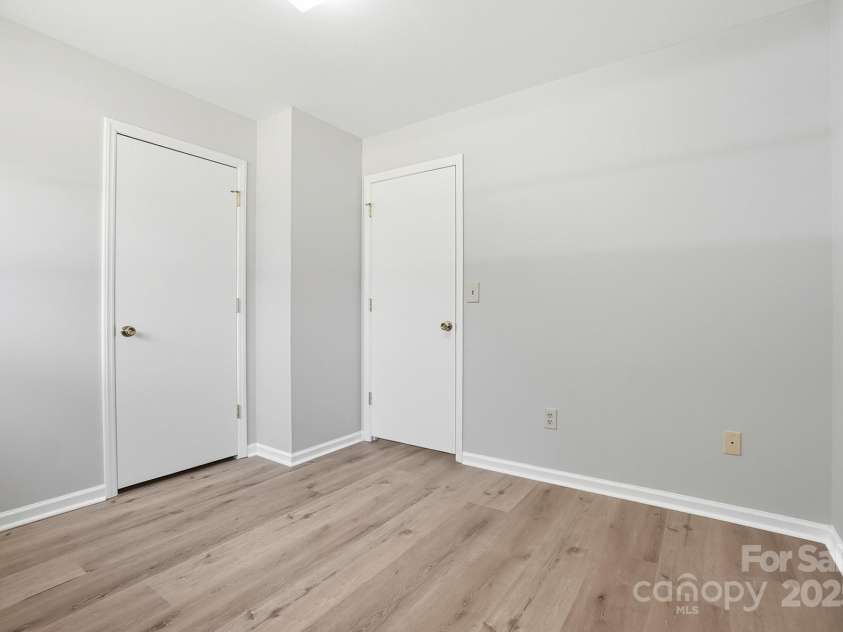 3230 Innes Street, Salisbury, NC 28144.  MLS# CAR4313094, YatesRealty ID 18370. 