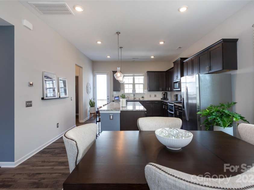 9521 AINSLIE DOWNS Street, Charlotte, NC 28273.  MLS# CAR4256337, YatesRealty ID 18371. 