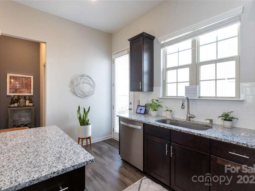 9521 AINSLIE DOWNS Street, Charlotte, NC 28273.  MLS# CAR4256337, YatesRealty ID 18371. 