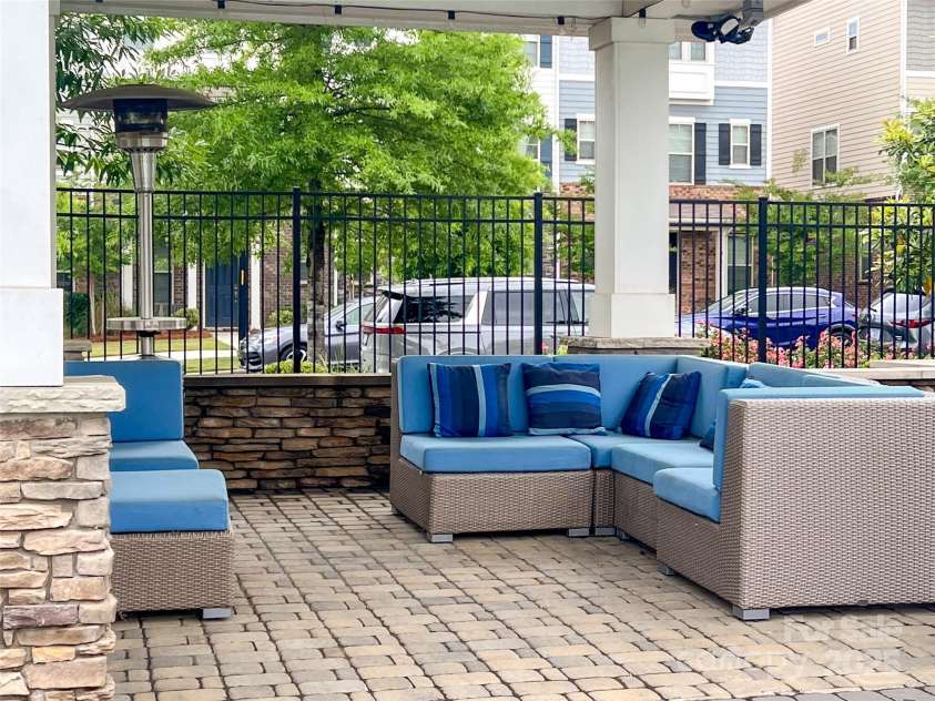 9521 AINSLIE DOWNS Street, Charlotte, NC 28273.  MLS# CAR4256337, YatesRealty ID 18371. 