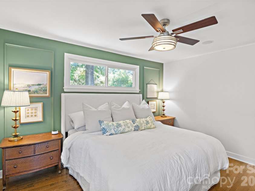 832 Stanfield Drive, Charlotte, NC 28210.  MLS# CAR4369316, YatesRealty ID 18372. Primary bedroom