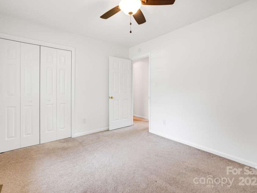 87 Collins Road, Marshall, NC 28753.  MLS# CAR4267470, YatesRealty ID 18372. 