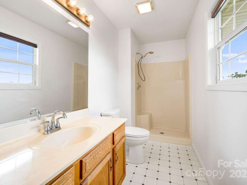 87 Collins Road, Marshall, NC 28753.  MLS# CAR4267470, YatesRealty ID 18372. 