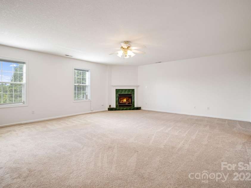 87 Collins Road, Marshall, NC 28753.  MLS# CAR4267470, YatesRealty ID 18372. 