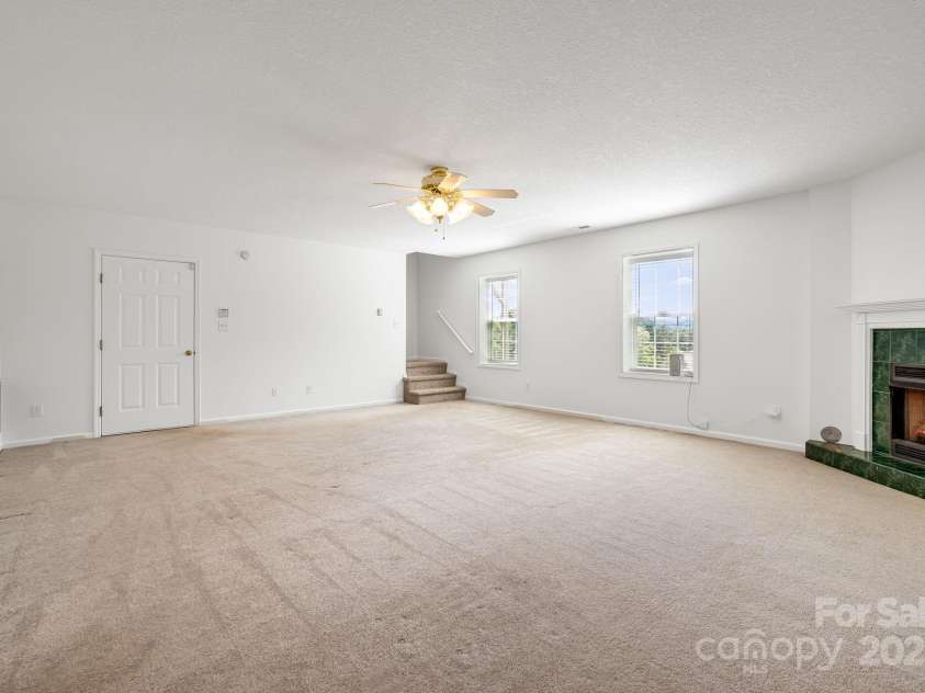 87 Collins Road, Marshall, NC 28753.  MLS# CAR4267470, YatesRealty ID 18372. 