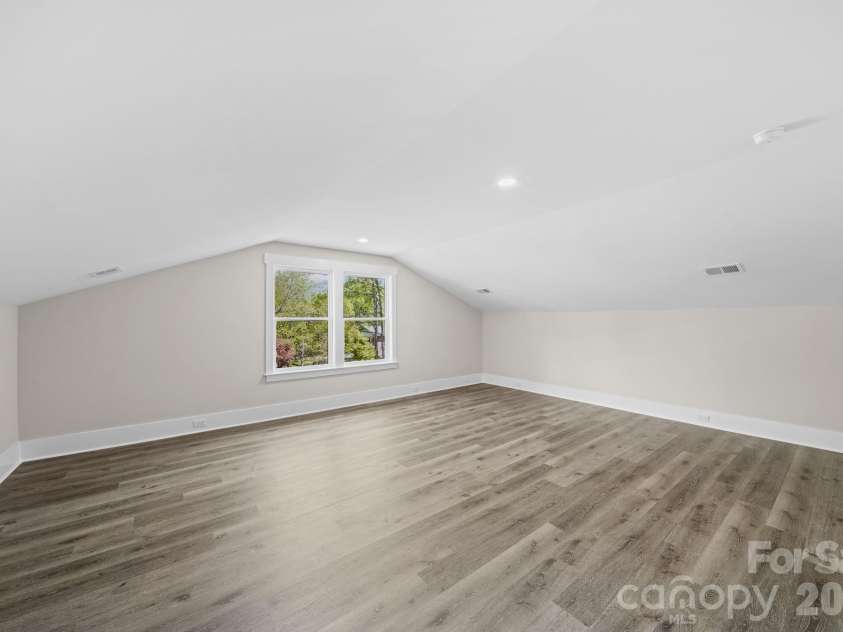 311 Hudson Drive, Harrisburg, NC 28075.  MLS# CAR4333304, YatesRealty ID 18374. 