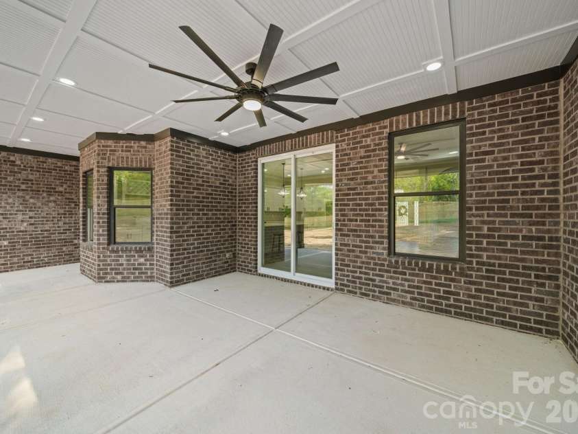 311 Hudson Drive, Harrisburg, NC 28075.  MLS# CAR4333304, YatesRealty ID 18374. 