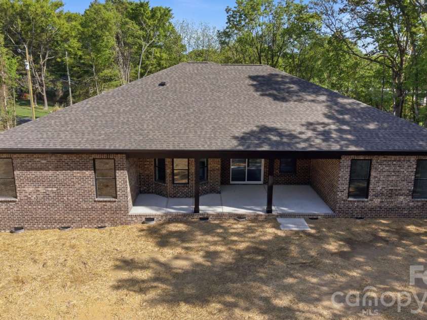 311 Hudson Drive, Harrisburg, NC 28075.  MLS# CAR4333304, YatesRealty ID 18374. 