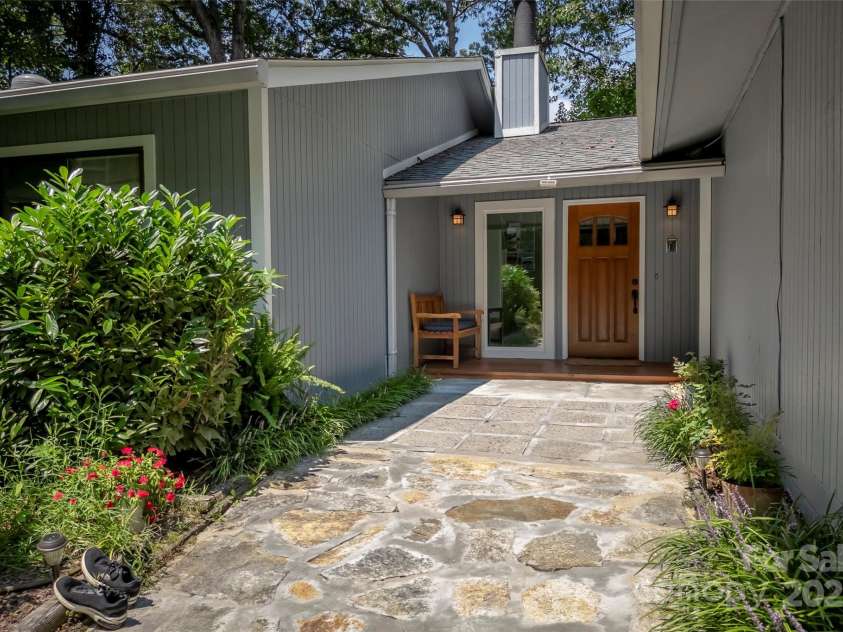 60 Holly Ridge Road, Pisgah Forest, NC 28768.  MLS# CAR4171351, YatesRealty ID 18375. 60 Holly Ridge Road