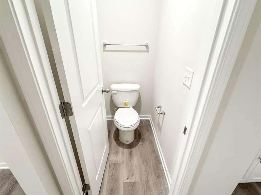 7601 Hammond Drive, Charlotte, NC 28215.  MLS# CAR4267514, YatesRealty ID 18378. Privacy matters, water closet in primary