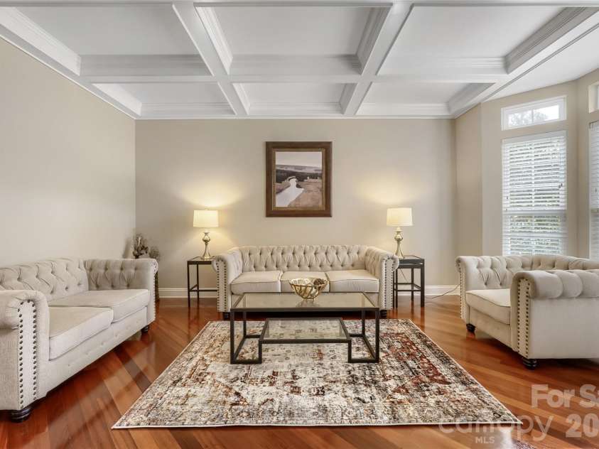 844 Clonmel Drive, Matthews, NC 28104.  MLS# CAR4366587, YatesRealty ID 18378. 