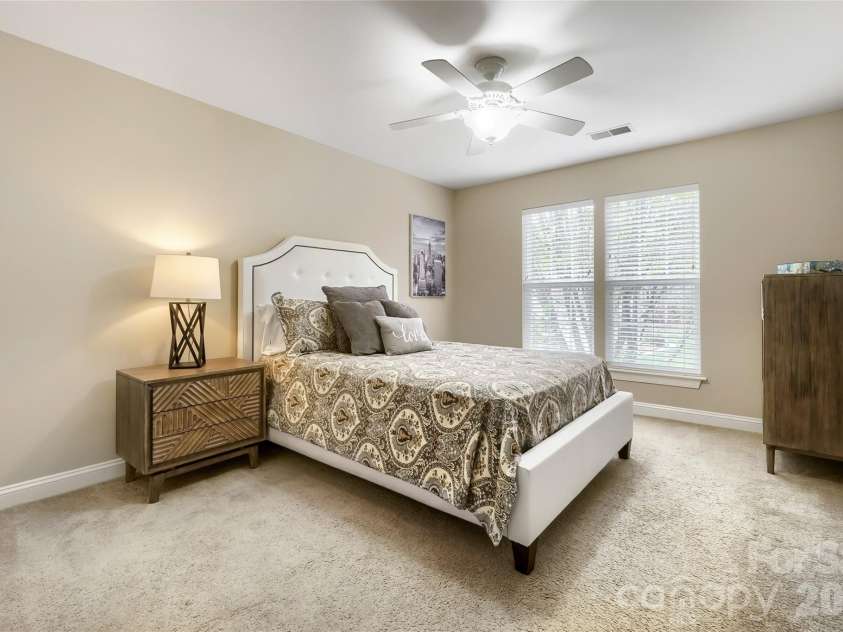 844 Clonmel Drive, Matthews, NC 28104.  MLS# CAR4366587, YatesRealty ID 18378. 