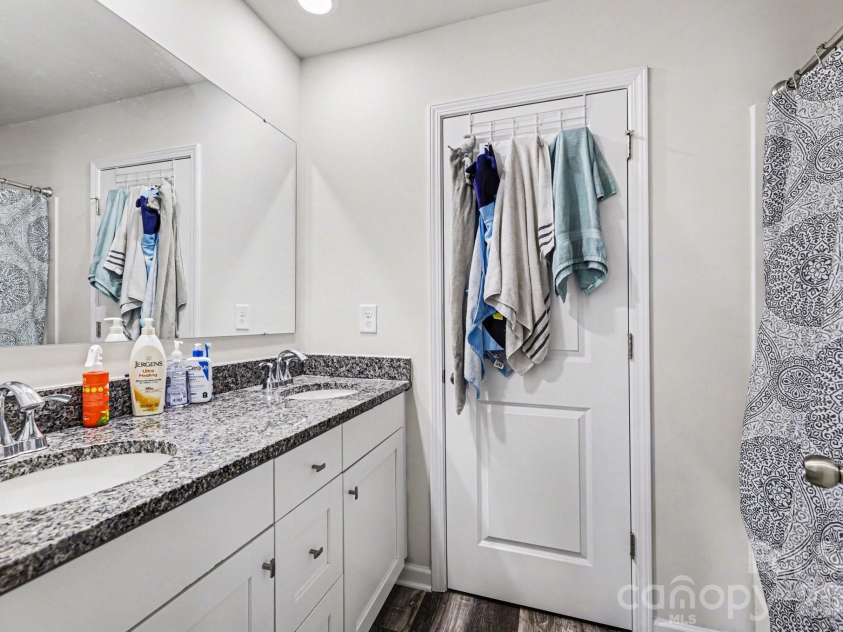 101 Rocklyn Lane, Salisbury, NC 28146.  MLS# CAR4354272, YatesRealty ID 18379. 