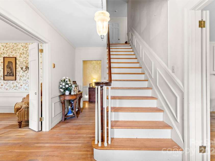 1574 Jarrett Farm Road, Newton, NC 28658.  MLS# CAR4252937, YatesRealty ID 18379. 