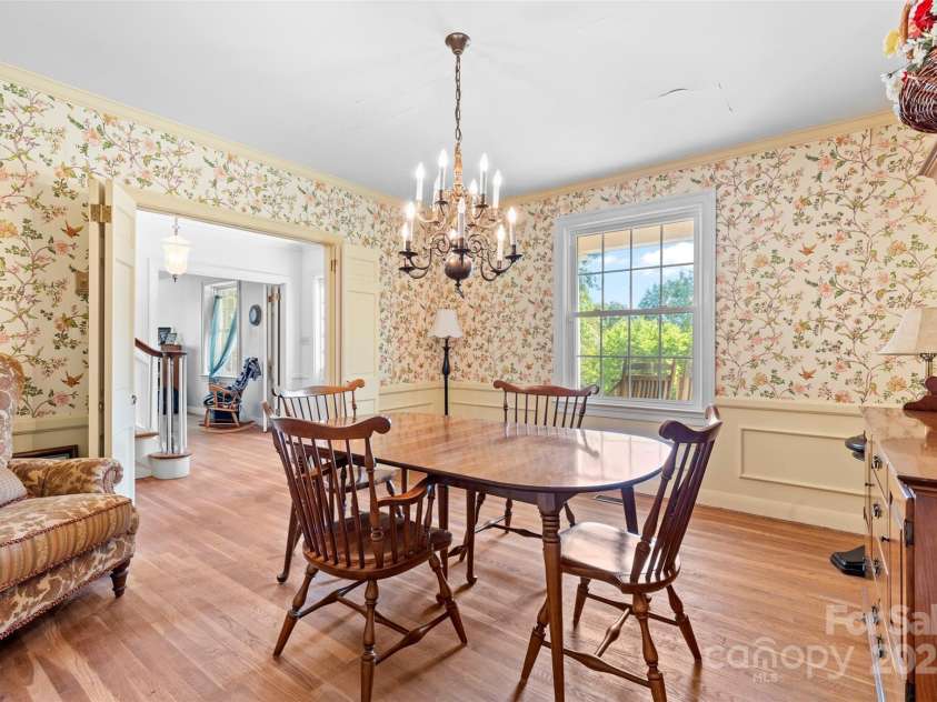 1574 Jarrett Farm Road, Newton, NC 28658.  MLS# CAR4252937, YatesRealty ID 18379. 