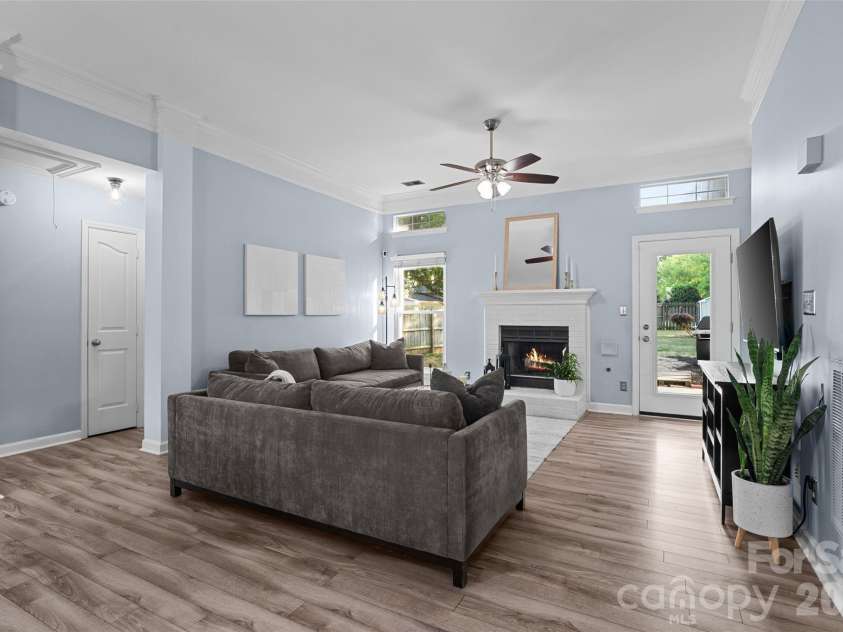13809 Loch Loyal Drive, Charlotte, NC 28273.  MLS# CAR4374998, YatesRealty ID 18381. 