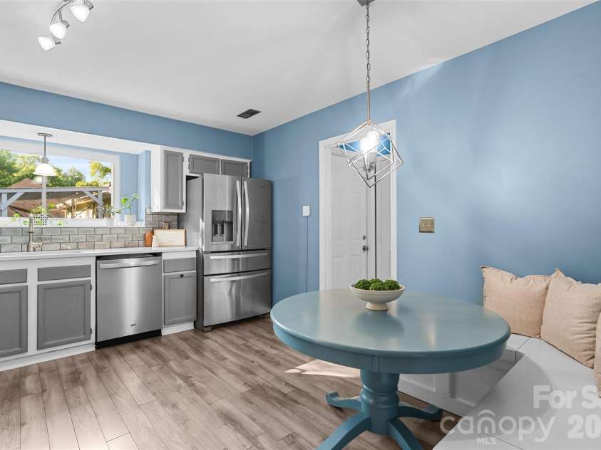 13809 Loch Loyal Drive, Charlotte, NC 28273.  MLS# CAR4374998, YatesRealty ID 18381. 