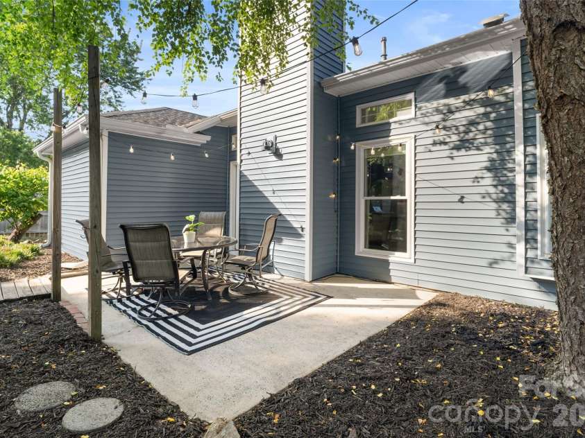 13809 Loch Loyal Drive, Charlotte, NC 28273.  MLS# CAR4374998, YatesRealty ID 18381. 
