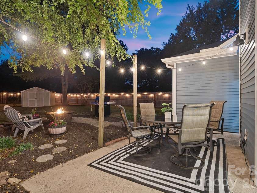 13809 Loch Loyal Drive, Charlotte, NC 28273.  MLS# CAR4374998, YatesRealty ID 18381. 