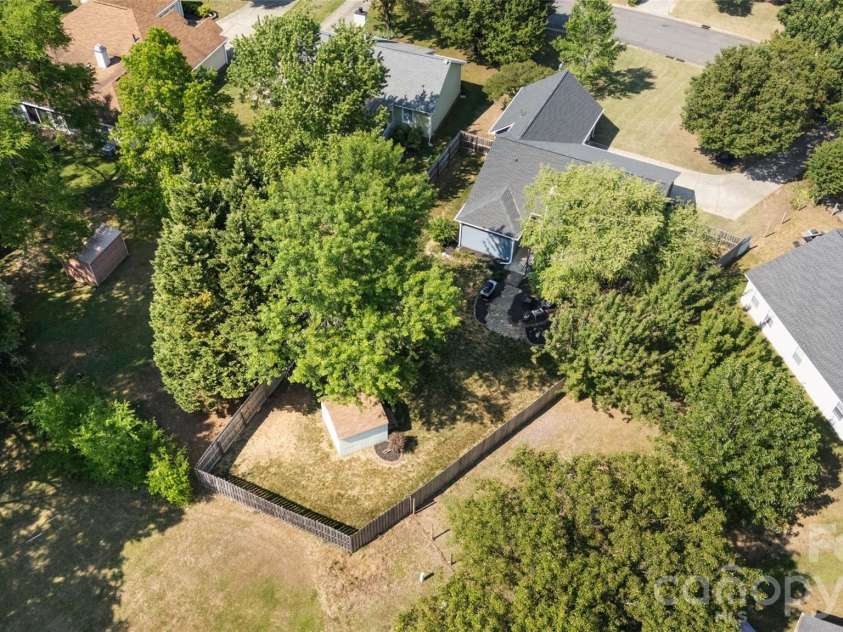 13809 Loch Loyal Drive, Charlotte, NC 28273.  MLS# CAR4374998, YatesRealty ID 18381. 