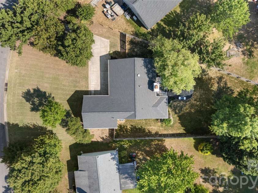 13809 Loch Loyal Drive, Charlotte, NC 28273.  MLS# CAR4374998, YatesRealty ID 18381. 