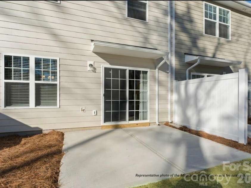 4128 Olympus Avenue, Gastonia, NC 28052.  MLS# CAR4372222, YatesRealty ID 18382. 