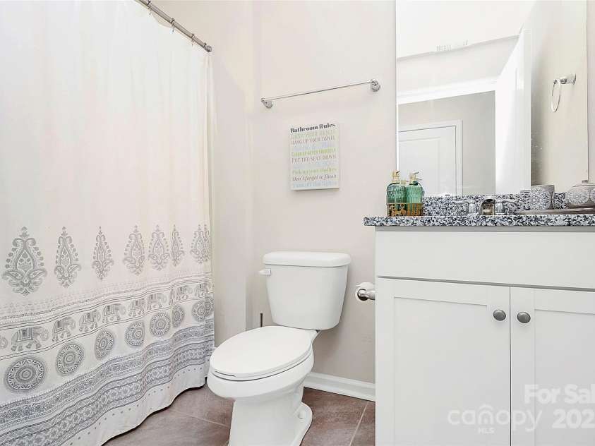 174 Hanks Bluff Drive, Mooresville, NC 28117.  MLS# CAR4256870, YatesRealty ID 18383. 