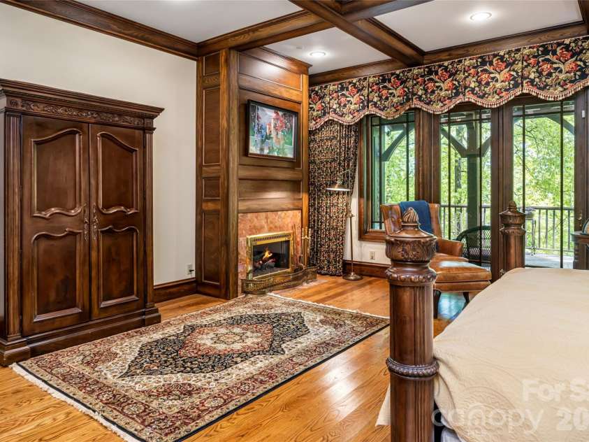 14 Walnut Drive, Mills River, NC 28759.  MLS# CAR4368399, YatesRealty ID 18386. 