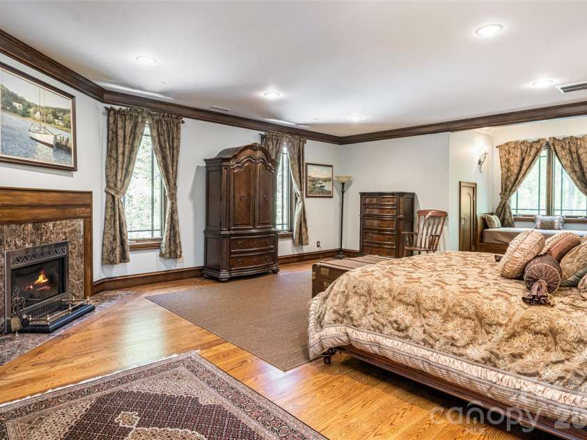 14 Walnut Drive, Mills River, NC 28759.  MLS# CAR4368399, YatesRealty ID 18386. 