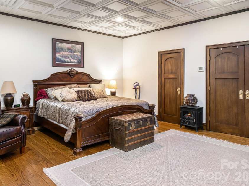 14 Walnut Drive, Mills River, NC 28759.  MLS# CAR4368399, YatesRealty ID 18386. Basement Apartment