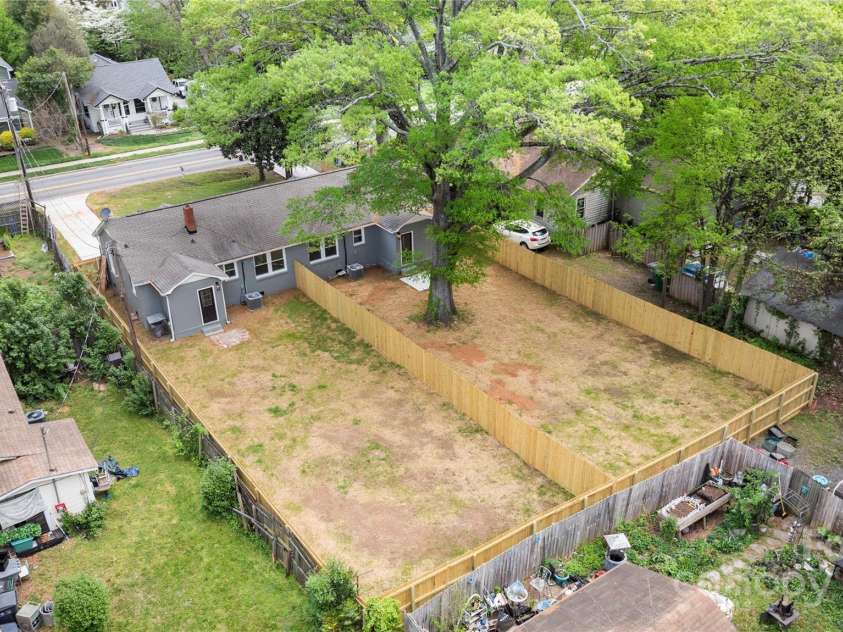 1506-1508 Matheson Avenue, Charlotte, NC 28205.  MLS# CAR4206811, YatesRealty ID 18387. 
