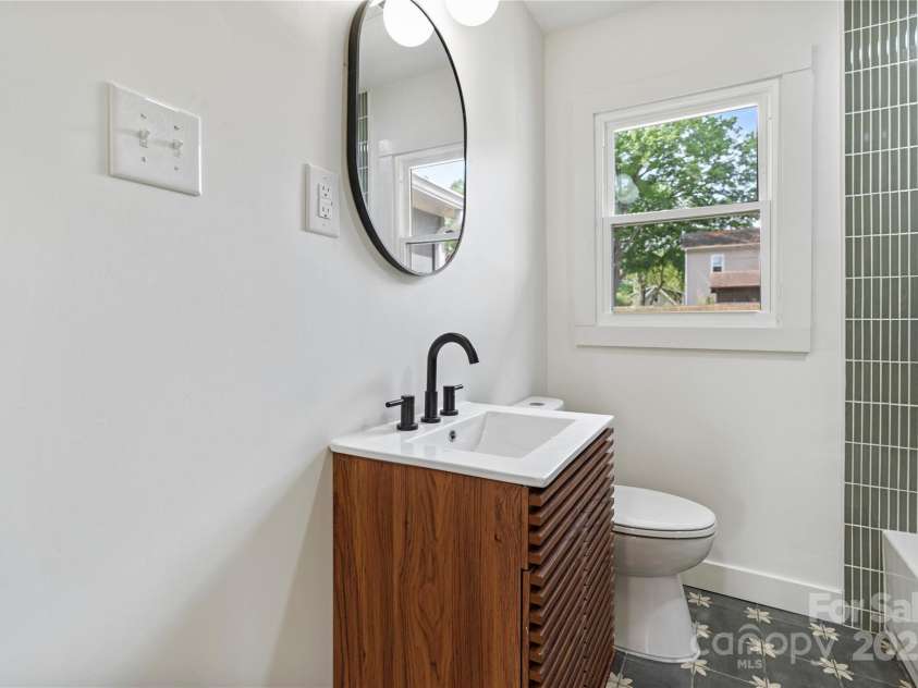 1506-1508 Matheson Avenue, Charlotte, NC 28205.  MLS# CAR4206811, YatesRealty ID 18387. 