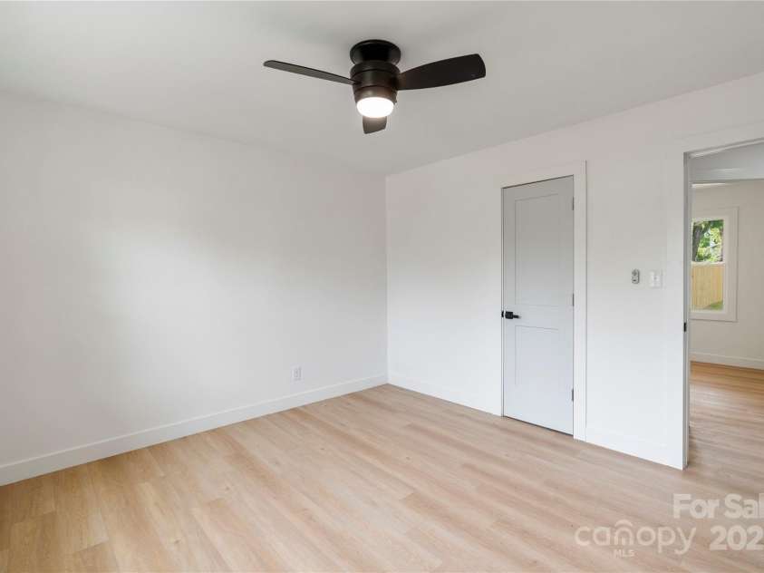 1506-1508 Matheson Avenue, Charlotte, NC 28205.  MLS# CAR4206811, YatesRealty ID 18387. 