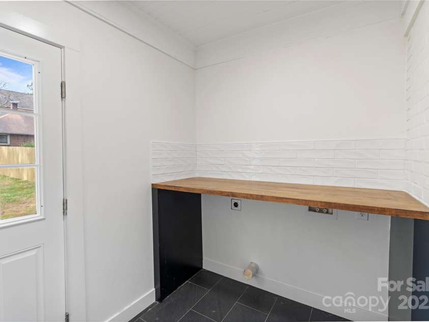 1506-1508 Matheson Avenue, Charlotte, NC 28205.  MLS# CAR4206811, YatesRealty ID 18387. 