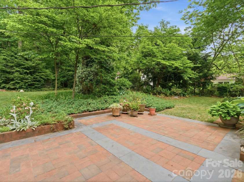 6000 Lake Road, Mint Hill, NC 28227.  MLS# CAR4372394, YatesRealty ID 18387. 